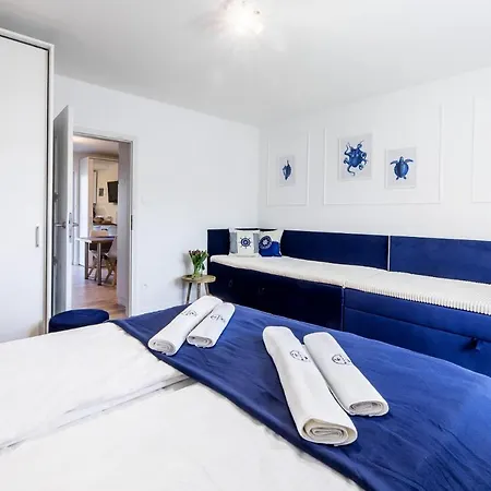 Apartment 2b Niebieskie Z Basenem Krytym, Odkrytym, Sala Zabaw, Animacjami