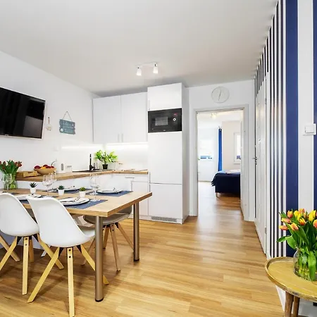 2b Niebieskie Z Basenem Krytym, Odkrytym, Sala Zabaw, Animacjami