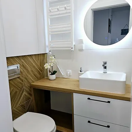 Apartment 2b Niebieskie Z Basenem Krytym, Odkrytym, Sala Zabaw, Animacjami Poddąbie
